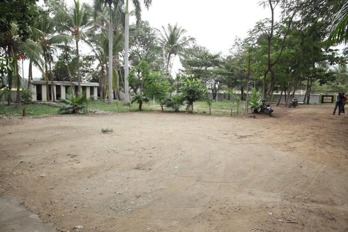 Collection O Ammayi Hotels & Resorts Tiruvannāmalai Eksteriør billede